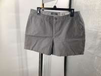 Natural Reflections Women's Shorts, 10 Regular, Appears New