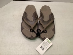 Crocs, Men's 10, Appears New