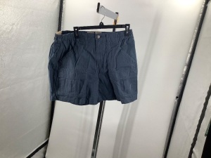 Red Head Men's Shorts, 36, Appears New