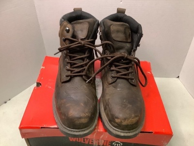 Wolverine Men's Boots, 10.5, Scuffs on Leather, Ecommerce Return