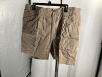 Red Head Men's Shorts, 40, Appears New