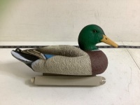 Duck Decoy, Appears New