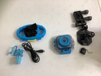 VanTop Kid's Underwater Camera, Powers Up, Appears New