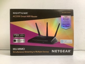 Nighthawk Smart WiFi Router, Powers Up, E-Comm Return