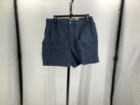 Red Head Men's Shorts, 34, Appears New