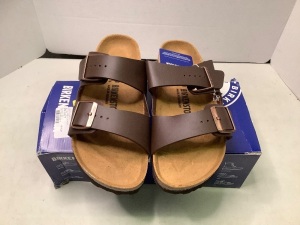 Birkenstocks, Ladies 10, Appears New