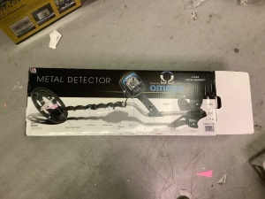 Omega Metal Detector, Powers On, Works, Appears New