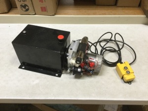 Hydraulic Power Unit. Unknown Condition E-Commerce Return. For Repair or Parts