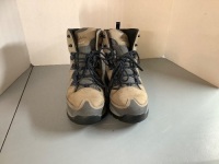 Men's Dry Plus Hiking Boots, 9, Ecommerce Return