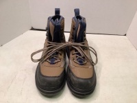 Men's Wading Boots, 9, Ecommerce Return
