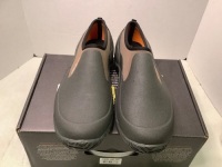 Legend Camp Shoe, All Conditions Camp Shoe, Men's 12, Appears New