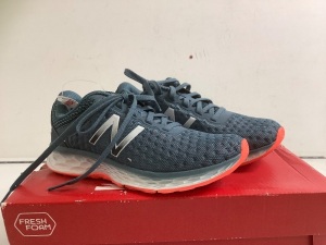 New Balance Shoes, Size 5, Appears New