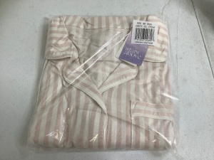 Stars Above Pajamas, Size M, Appears New