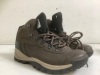 Columbia Hiking Boots for Ladies, Size 8.5, E-Commerce Return