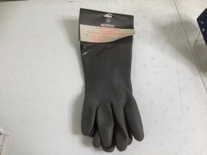 Masterbuilt Insulated Gloves, Appears New