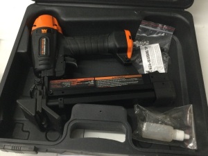 16-Gauge Pneumatic Straight Finish Nailer with Carrying Case,Appears New