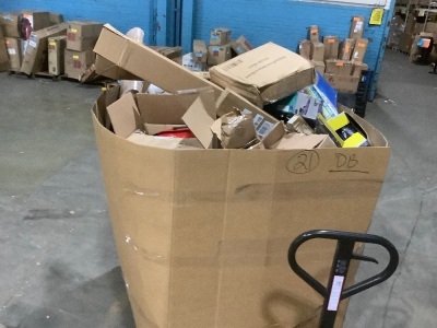 Pallet of New & E-Comm Return Small Items