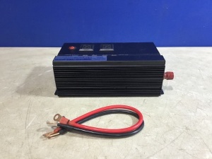 Power Inverter with Battery Charger 