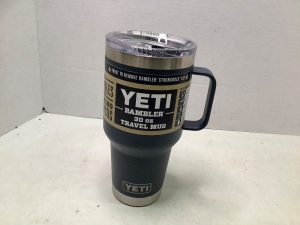 Yeti Rambler 30oz Travel Mug, Lid Broken, Ecommerce Return