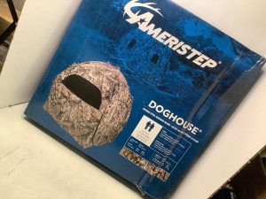 Ameristep Doghouse, Spring Steel Ground Bline, Appears New