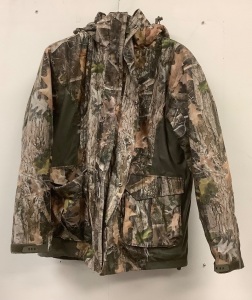 Red Head Jacket, Size L, E-Commerce Return