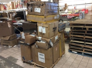 Pallet of Salvage DOT COM Returns from Major Online Retailer. Will Contain Broken or Incomplete Products. Items are for Salvage