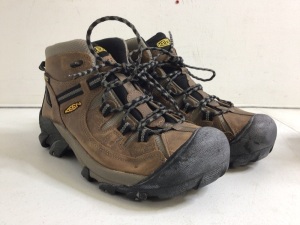 Men's Targhee II Waterproof Mid Wide, Size 10.5, E-Commerce Return