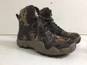 Irish Setter Hiking Boots, Size 9, E-Commerce Return