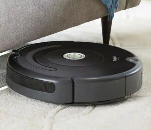 Roomba 675 Wi-Fi Connected Robot Vacuum Cleaner1.3k