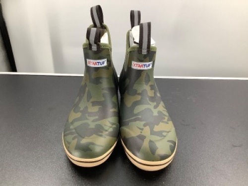 XtraTuf Men's Deck Boots, 9, Appears New
