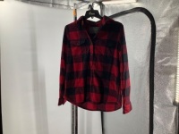 Natural Reflections Women's Flannel, Small, Appears New