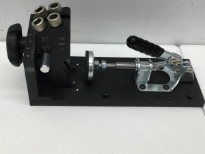 Metal Pocket Hole Jig Kit with L-Base, Step Drill Bit, and Self-Tapping Screws,Appears New