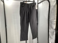 Red Head Men's Pants, 36x30, Appears New