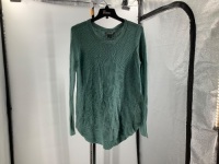 Natural Reflections Women's Shirt, Medium, Appears New