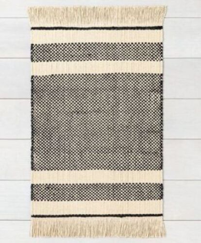 Handwoven Jute Accent Rug 24" x 36"&nbsp;