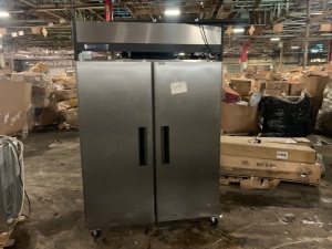 Central Exclusive 69K-035 Reach-in Freezer. For Repair