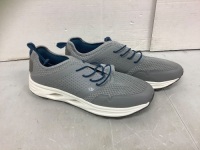Men's Shoes, 13M, Appears New