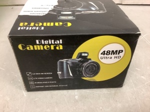 48MP Digital Camera, Powers Up, E-Commerce Return