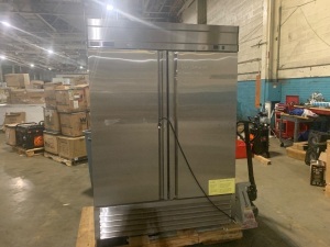 Kratos Refrigeration 69K-774 2 Door Reach-in Freezer, 46 Cu. Ft. Does not Get Cold. For Repair or Parts