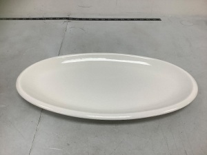 Set of 2 Dowan Serving Platters, Appears New