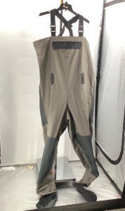 White River Softfoot Waders, XXL, Dirty, Ecommerce Return