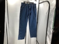 Men's Roughneck Jean's 35x30, Appears New