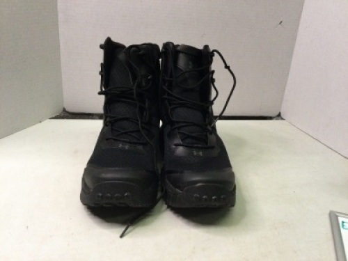 Under Armour Men's Boots, 10, Appears New