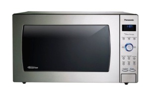 Panasonic 2.2 Cu. Ft. 1250 Watt Microwave, Powers Up, Appears New