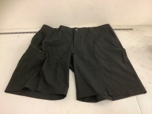 Callaway Mens Shorts, 38, New