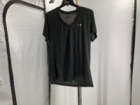 Under Armour Men's V Neck Shirt, XL, Appears New