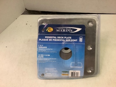 Outdoor World Marine, Pedestal Deck Plate, Box Damaged, Appears New