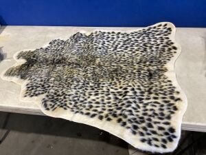 Leopard Print Rug 40" x 37" 