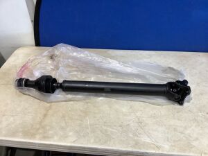 Front Prop Drive Shaft Assembly for 2002-2006 Dodge Ram 1500 4WD w/ Auto Trans