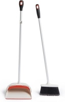 OXO Good Grips Upright Sweep Set. Appears New